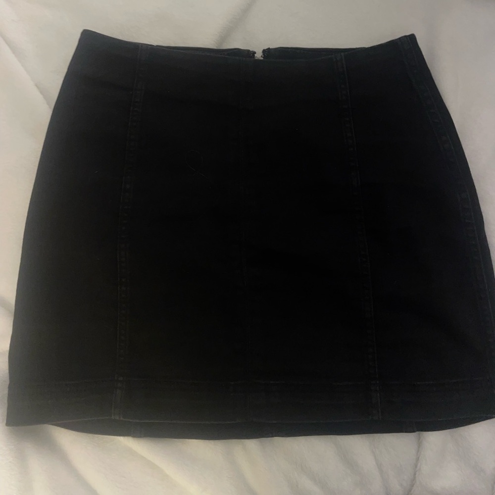 🔥5/$20🔥 - Black Jean Skirt